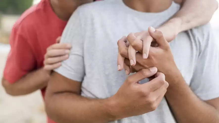 這樣可能感染 HIV，但這樣不會