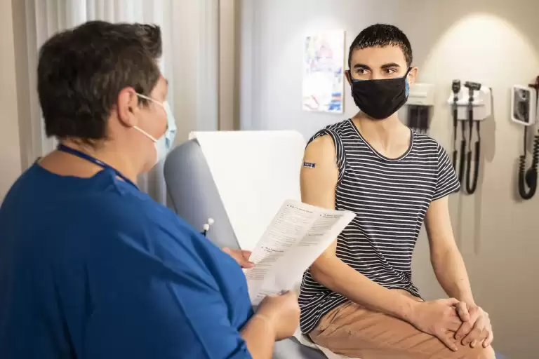 為什麼美國腫瘤專科醫師不跟罹癌感染者討論 HIV？